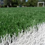 Cómo Diferenciar entre Los Tipos de Pasto Sintético y Su Uso en Canchas